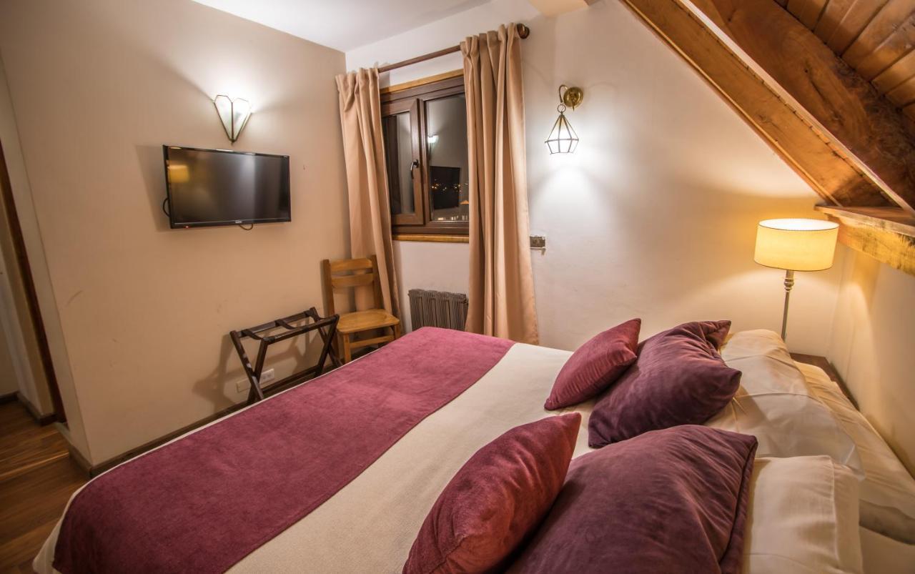 Tunqueley Hotel San Martin de los Andes Luaran gambar