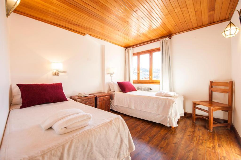 Tunqueley Hotel San Martin de los Andes Luaran gambar